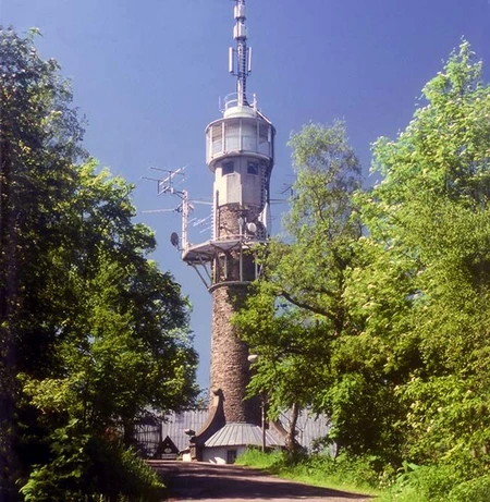 Kindelsbergturm Foto Reinhard Becker.jpg